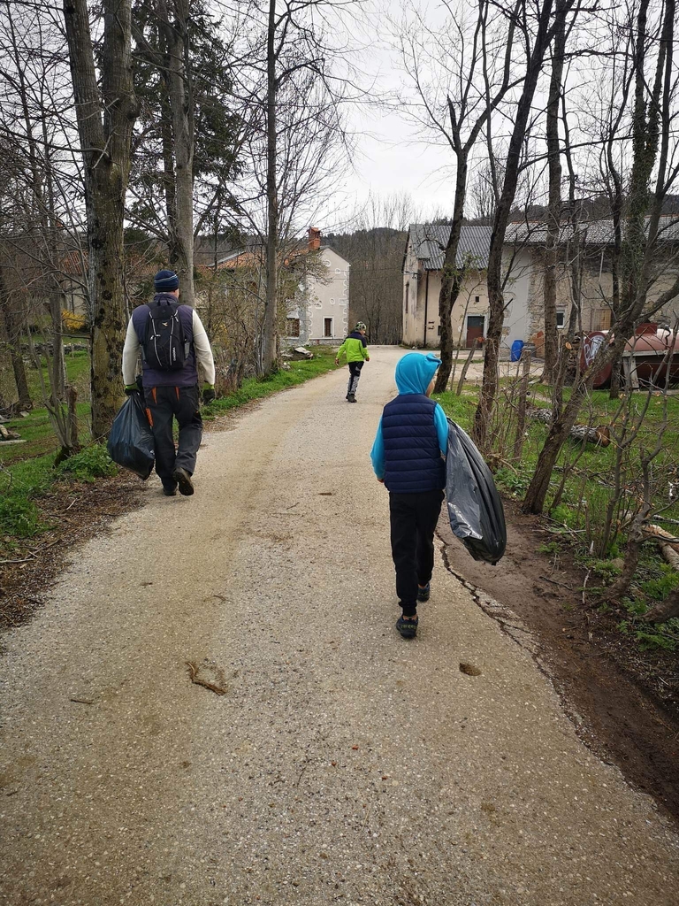 čistilna akcija 2R